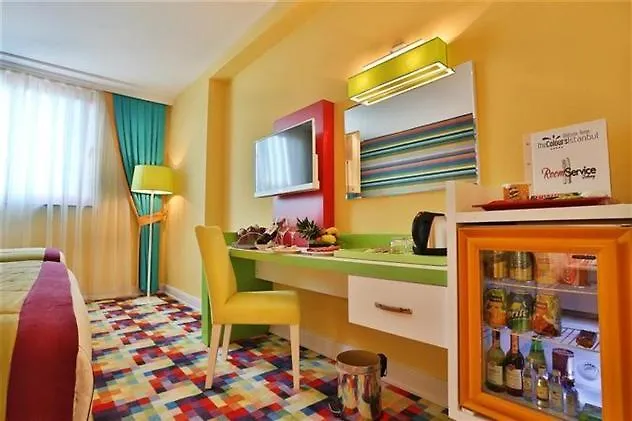 QUA Hotel İstanbul 5*,